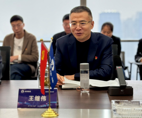 成都路橋黨委組織召開黨員干部大會(huì)深入學(xué)習(xí)中央八項(xiàng)規(guī)定精神